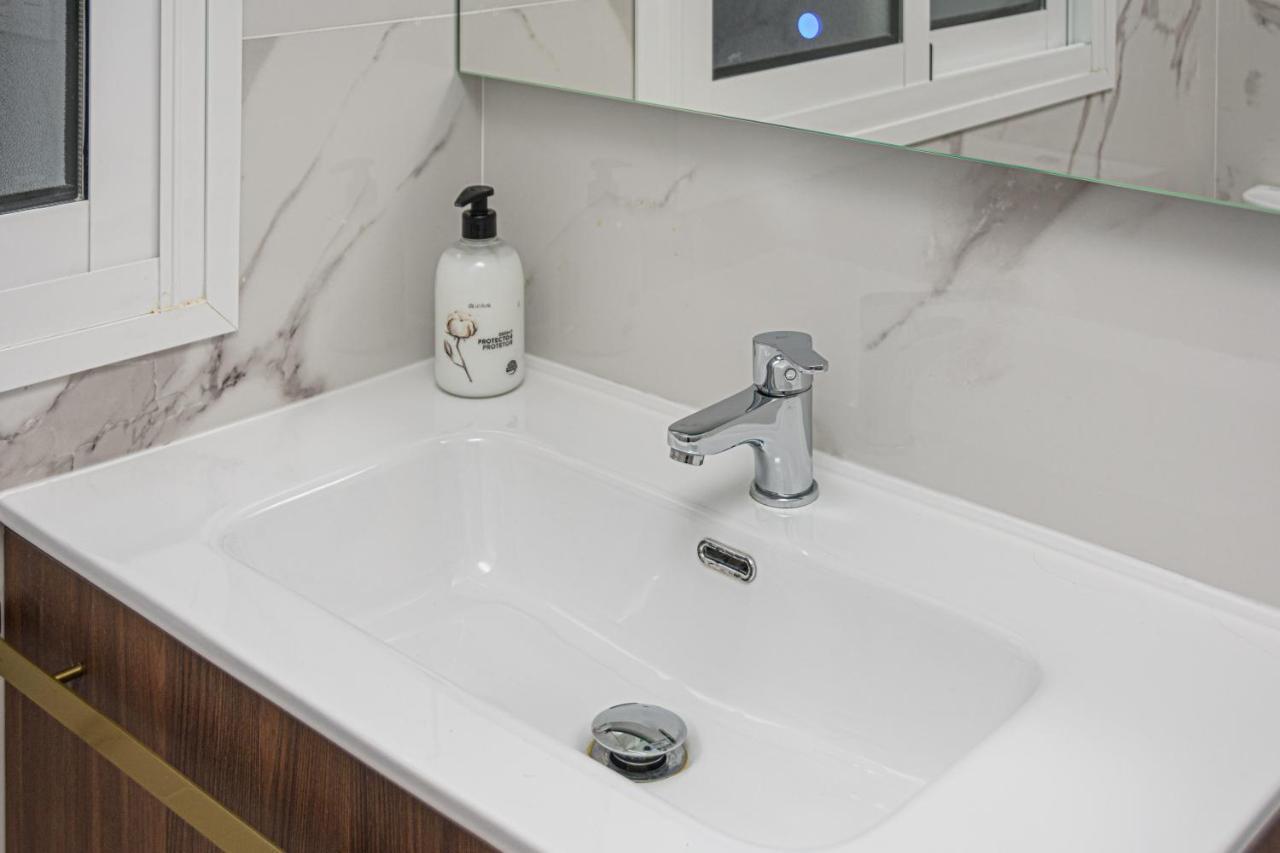 Wintowinrentals Malaga Center, Comfortable And Renovated Exterior foto