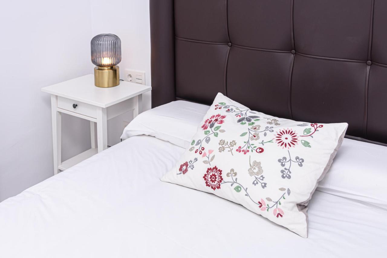 Wintowinrentals Malaga Center, Comfortable And Renovated Exterior foto