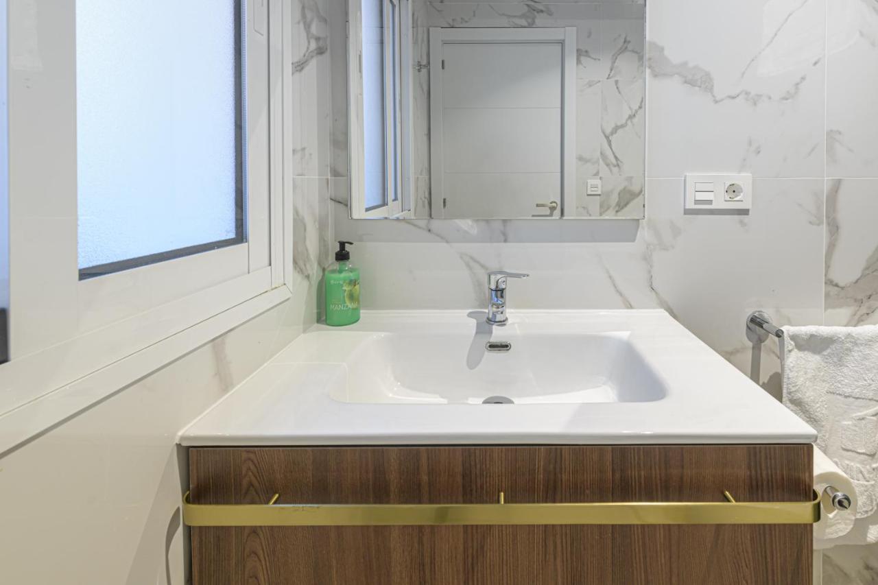 Wintowinrentals Malaga Center, Comfortable And Renovated Exterior foto